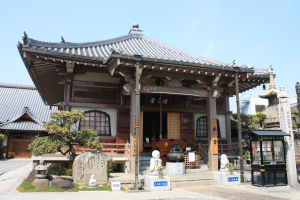 本堂(浜の堂)
