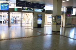 ＪＲ吹田駅中央口