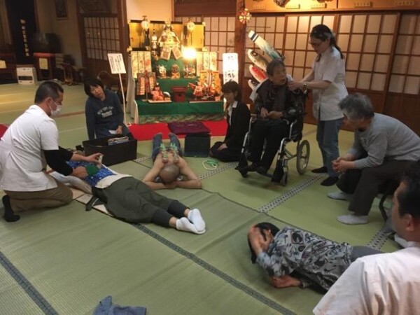 お灸体験♪サムネイル