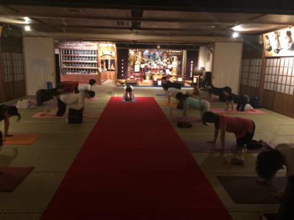 寺ヨガが開催されましたサムネイル