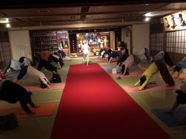 先日寺ヨガと座禅瞑想を開催しましたサムネイル