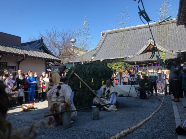 吹田の火祭が成満しました（大阪：常光円満寺）サムネイル