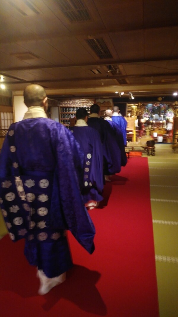 本日、円満寺霊苑（墓地）の春彼岸法要（無参拝法要）　大阪：常光円満寺サムネイル