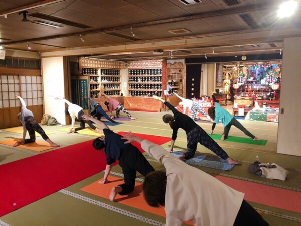 【寺ヨガ】とても気持ちいいヨガでした｜常光円満寺サムネイル