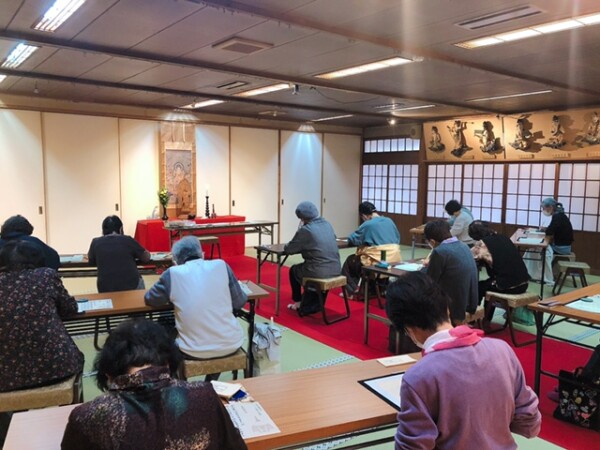 【写経】新しい顔ぶれの多いお写経会でした｜常光円満寺サムネイル