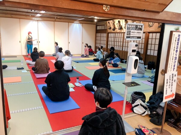 【寺ヨガ】新春108太陽礼拝in常光円満寺サムネイル