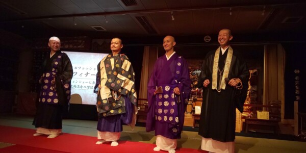 【寺ヨガ】6月3日は『お坊さんファッションショー』｜常光円満寺サムネイル