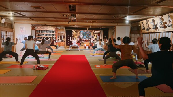 【寺ヨガ】七夕にもヨガで若返り｜常光円満寺（大阪吹田）サムネイル