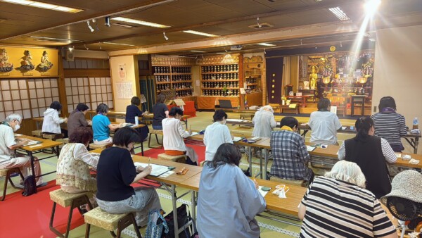 【写経会】多くの参加者に感謝！次回は10月15日です｜常光円満寺（大阪吹田）サムネイル